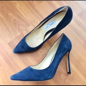 Jummy Choo suede blue heels